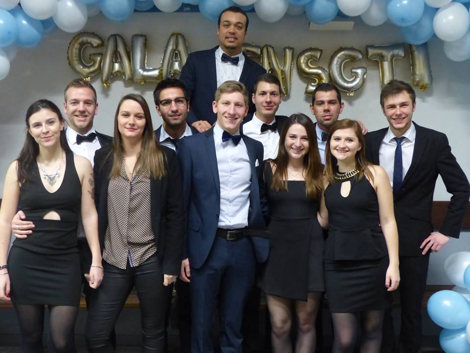 Décembre : le Gala